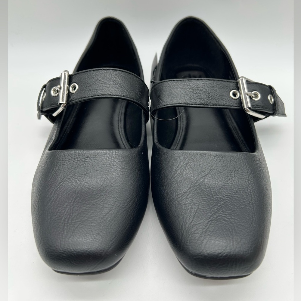 DV by Dolce Vita Black Mary Jane Flats with Silver Buckle – Size 9 NWB - Picture 4 of 10
